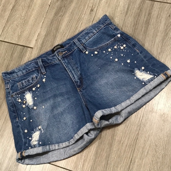 Buffalo David Bitton Rhinestone & Pearl Embellished Distressed Denim Shorts - Picture 1 of 9